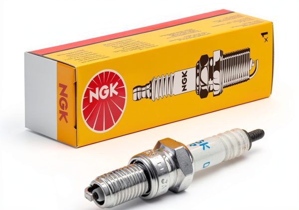 NGK Motorcycle Spark Plug DR7ES Copper Core-0